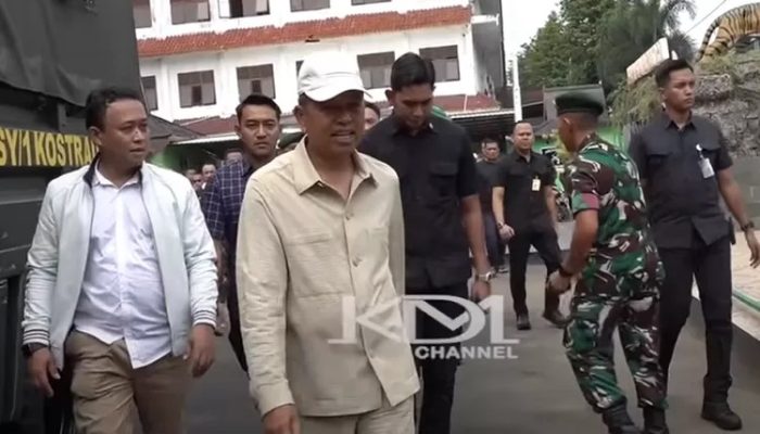 Program Pendidikan Karakter Bagi Siswa Digembleng di Barak Militer di Purwakarta