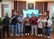 Pengurus IWO Indonesia DPD Kota Bekasi Memberikan Apresiasi 100 Hari Kinerja Walikota Bekasi Dan Wakil Walikota Bekasi