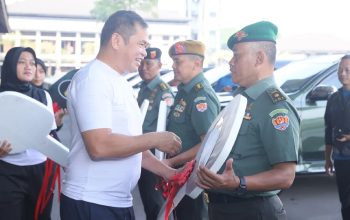 KSAD Serahkan 50 Kendaraan Dinas untuk Satuan-Satuan TNI AD