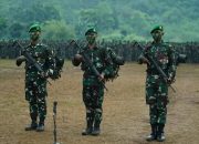 Ratusan Siswa Dilantik Jadi Prajurit Zeni TNI AD, Terima Tradisi Pembaretan