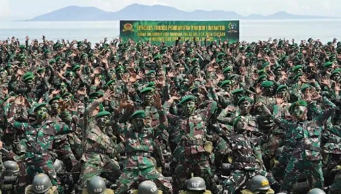 Sebanyak 1.056 Siswa di Lantik Menjadi Prajurit Infanteri TNI AD