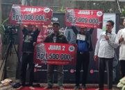 Supriyadi,S.E.,M.M (Linov Piknik) Dosen Universitas Pertiwi, raih juara Festival Comedy Inspiratif (FESTACOM) dari Pena Generasi Cendekia (PGC) Foundation