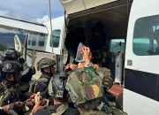 Satu Prajurit TNI Kena Tembak di Puncak, Dievakuasi ke Mimika