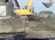 Diduga solar subsidi digunakan untuk  armada alat berat galian tanah ditanjakan mekar kecamatan Rajeg