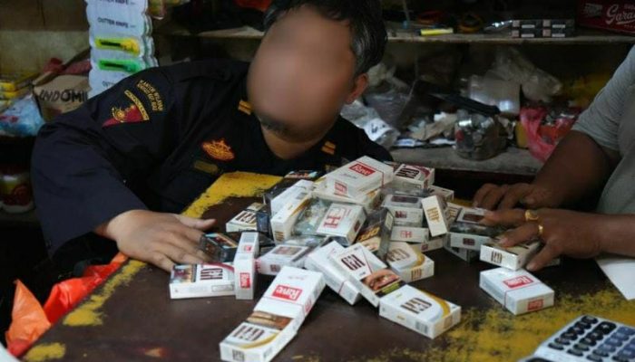 Operasi Pasar BC Karimun, Amankan Ribuan Batang Rokok Senilai Ratusan Juta Rupiah