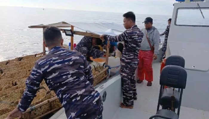 TNI AL Gagalkan Penyelundupan Ayam Ras dan Miras Ilegal dari Filipina
