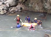 Tenggelam Saat Berenang di Air Terjun Lubuk Law Pesawaran, 2 Remaja Asal Bandar Lampung Ditemukan Tim SAR Gabungan Meninggal Dunia