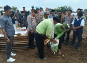 Polisi Cinta Petani, Polres Serang Gelontorkan Bantuan pada Kelompok Tani di Kecamatan Cikande