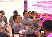 Polda Lampung Berikan Layanan Khusus Geriatri Untuk Lansia Pada Bakti Kesehatan Gratis