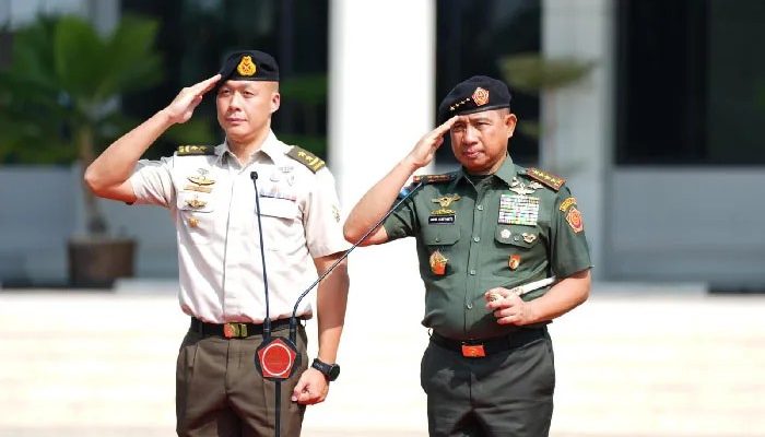 Panglima TNI Terima Kunjungan KSAD Singapura