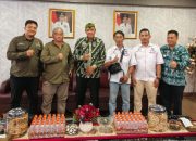 IWO Indonesia DPD Kota Bekasi Dalam Anniversary Yang Ke 3 Tahun Menggelar Pelatihan Jurnalistik Dan Santunan Anak Yatim