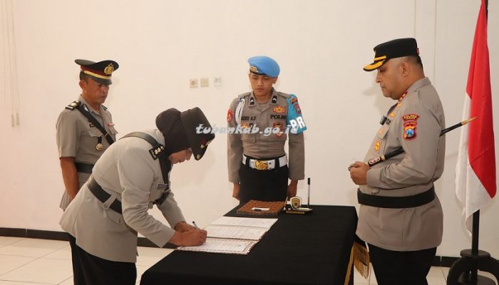 Kapolres Pimpin Sertijab PJU Polres Tuban