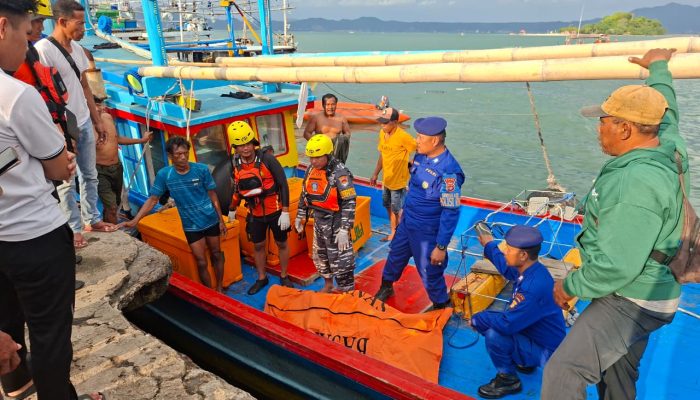 Update Pencarian Korban Kapal Nelayan Tenggelam di Perairan Tegal Mas, 16 Ditemukan – 1 Masih Dalam Pencarian