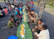 Satgas Ops Damai Cartenz Gelar Makan Bersama Warga di Kiwirok Hadirkan Senyum dan Kebahagiaan