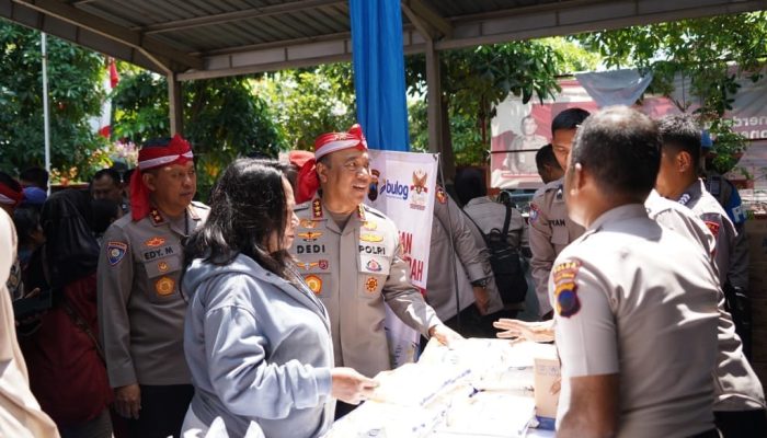 Gerakan Pasar Murah Polri, Alumni Akpol 90 Hadirkan Sembako Terjangkau bagi Warga Semarang