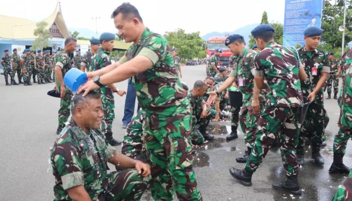 Danlanud SUT Kukuhkan 37 Personel Lanud Sutan Sjahrir Naik Pangkat