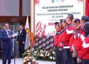 Kukuhkan Pengurus PERCASI Jakarta, Gubernur Pramono Dorong Juara Umum Kejurnas Catur 2025