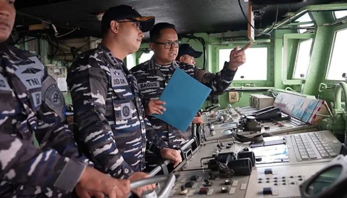 10 Komandan Kapal Perang TNI AL Jalani Uji Kompetensi Tempur