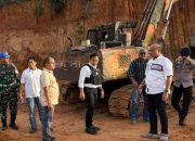 Polisi Gerebek Tambang Ilegal di Kampar, Temukan Excavator Tanpa Pemilik