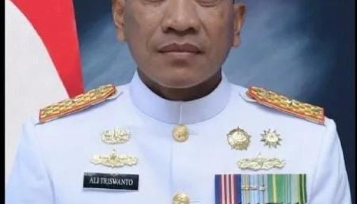 Laksda TNI Ali Triswanto resmi menjabat Komandan Komando Daerah Angkatan Laut atau Dankodaeral V