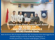 BRI Pondok Gede Serahkan Klaim Asuransi BRILife Kepada Ahli Waris