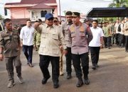 Kapolri Ungkap Arahan Prabowo Saat Tinjau Korban Bencana di Tapteng   