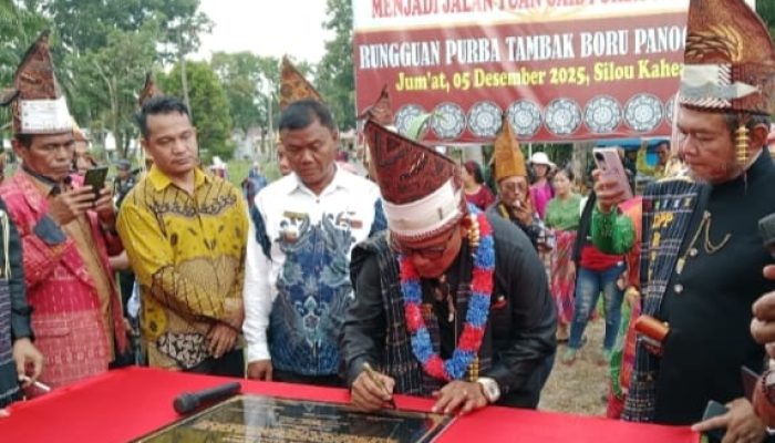 PATAPPEI SIHILAP DAN PERESMIAN JALAN TUAN GAIB DARI SILOU DUNIA SAMPAI RAYA RUNGGUAN PURBATAMBAK BORU PANOGOLAN KEC. SILOU KAHEAN