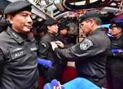 13 Pati TNI AL Dapat Brevet Hiu Kencana, KSAL Sematkan Langsung di KRI Nagapasa