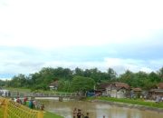 Polsek cikesal gerak cepat evakuasi korban tenggelam