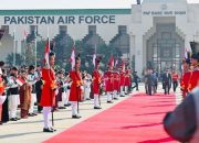 Perdana Menteri dan Presiden Pakistan Jemput Langsung Presiden Prabowo di Bandara Islamabad