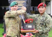 Prajurit Kopassus Unjuk Kemampuan Bela Diri di Hadapan Special Operations Commander Australia