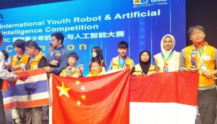 Siswa SMA Negeri 2 Ternate Harumkan Indonesia di Ajang Robotik Internasional