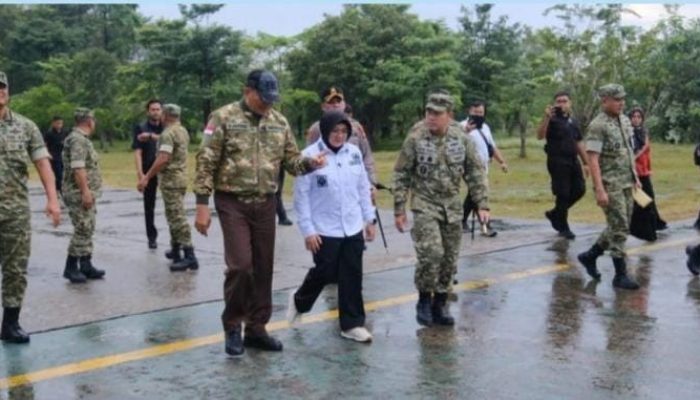 Dandim 0322/Siak Sambut Kunjungan Kerja Menhan RI ke Yonif TP 851/BBC