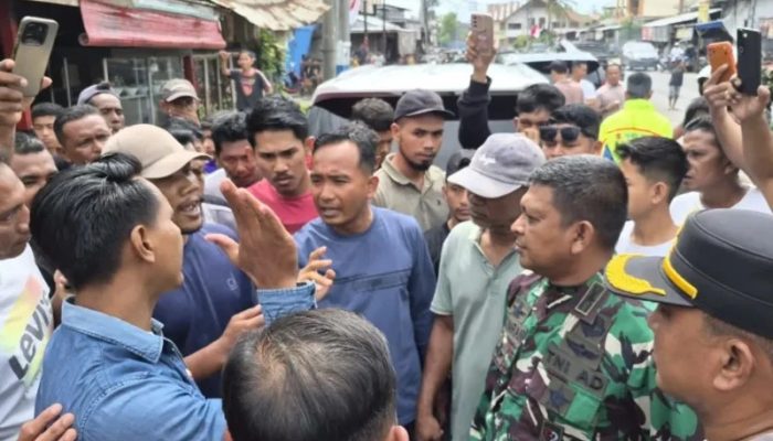 TNI Bubarkan Aksi Kibarkan Bendera GAM di Lhokseumawe, Satu Pria Bersenpi Diamankan
