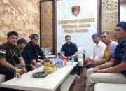 Kepala Desa Kanekes Jaro Oom Sambangi Polda Banten, Sampaikan Amanah Adat Terkait Kasus Begal Revan