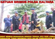 Jembatan Roboh Diterjang Arus, Brimob Kaltara Gerak Cepat Pulihkan Akses Warga
