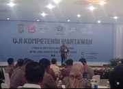 Menuju Jurnalis kompeten dan proporsional untuk jakarta dari informasi palsu  ‎