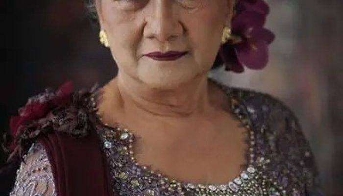 Perjuangan Aktris Yatti Surachman Jual Rumah Demi Uang Kuliah Anak