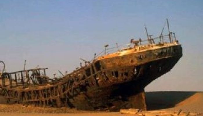 Kapal Portugis Perdagangan Abad ke-16 Muncul di Gurun Namibia