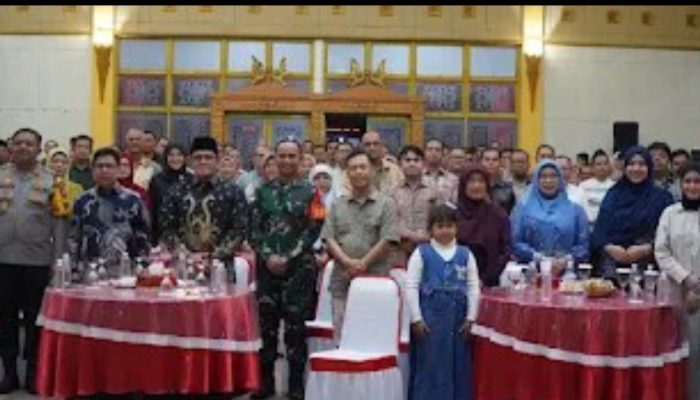 Malam Pergantian Tahun, Dandim 1208/Sambas Hadiri Kegiatan Potret Pembangunan Kabupaten Sambas