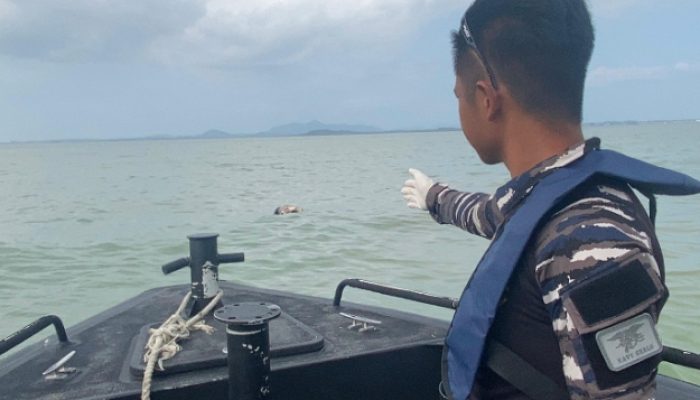 TNI AL Lanal Tbk bersama Unsur SAR, Berhasil Menemukan Korban Laka Laut di Hari ke-3 Pasca Operasi SAR
