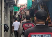 Polsek Pademangan Gelar Patroli Jalan Kaki, Himbau Warga Waspada di Musim Hujan