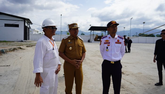Galangan Kapal Dock Porsea Diduga Keruk Pasir dari Danau, Wabup Toba Respon Informasi tersebut..!