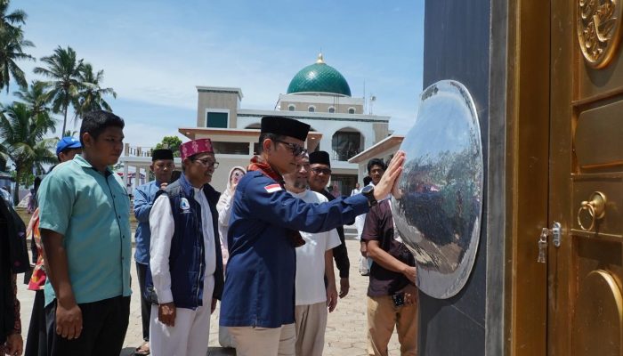 BPKH Resmikan Masjid Pantai Bali, Ikon Wisata Religi Baru