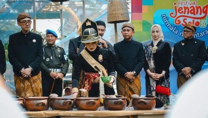 Wakil Wali Kota Gelar HUT Surakarta ke 281 Ada Kirab Festival Jenang