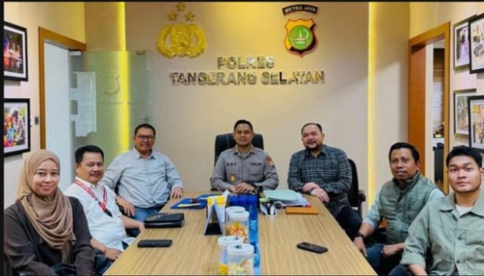 KONGRES ADVOCAT INDONESIA ( KAI ) MINTA APARAT KEPOLISIAN USUT TUNTAS OKNUM DEBT COLLEKTOR PELAKU PENUSUKAN ADVOKAT DI TANGERANG