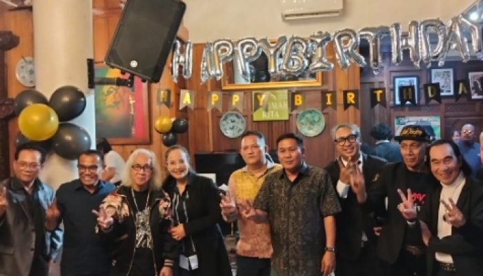Asido Drummer PANBERS Rayakan Milad ke-75 D’RUMAH KITA Menteng