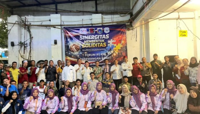 Perkuat Sinergitas Warga, Polsek Pademangan Hadiri Silaturahmi Forum RT/RW di Pademangan Barat