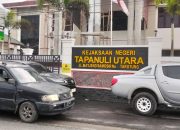 Mantan Kadis Pariwisata Naik Kelantai 2 Kejaksaan Tapanuli Utara