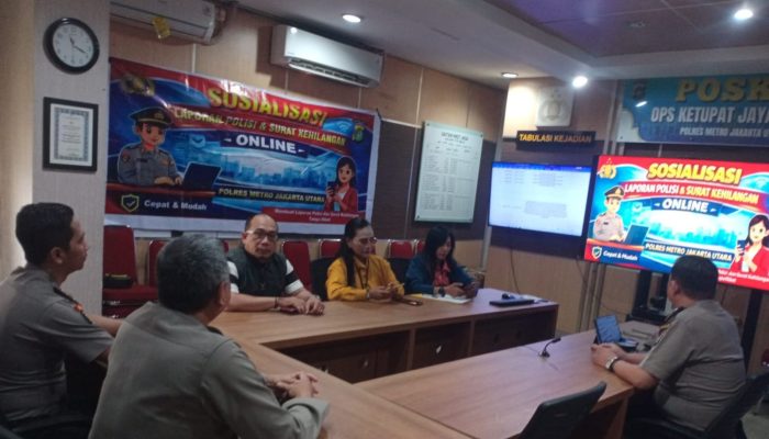 SPKT Polres Metro Jakarta Utara Mensosialisasikan Super App Polri, Permudah Laporan Polisi Secara Online